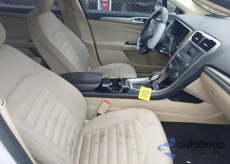 2015 Ford Fusion Se z USA, uszkodzony, nr VIN 3FA6P0H7XFR108728